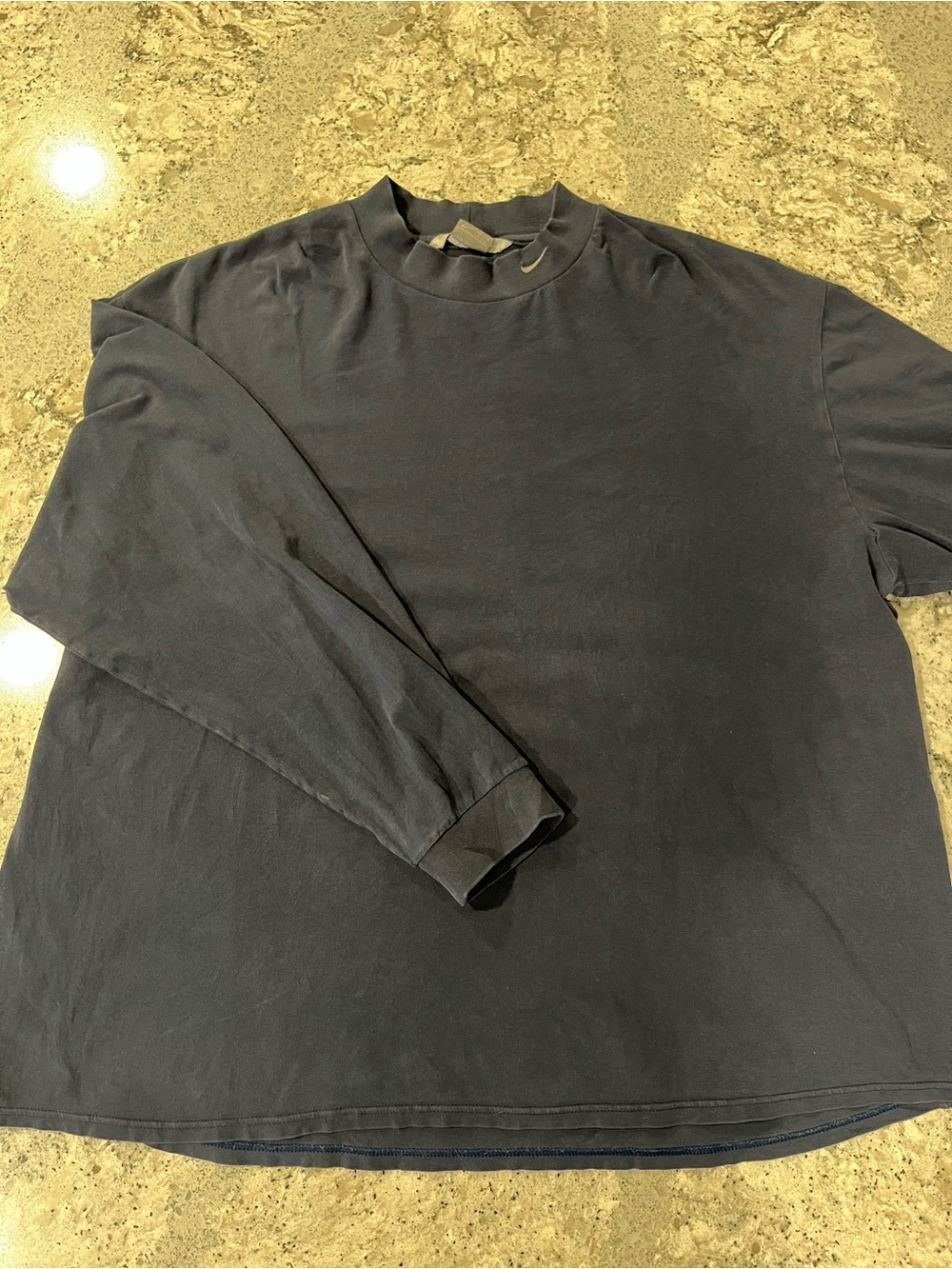 Y2K Nike Navy Blue Long-sleeve Shirt
